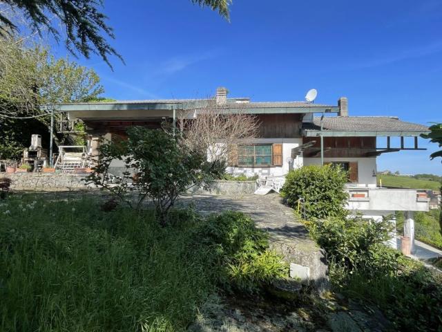 Casa in vendita a Travo, Reggio Emilia