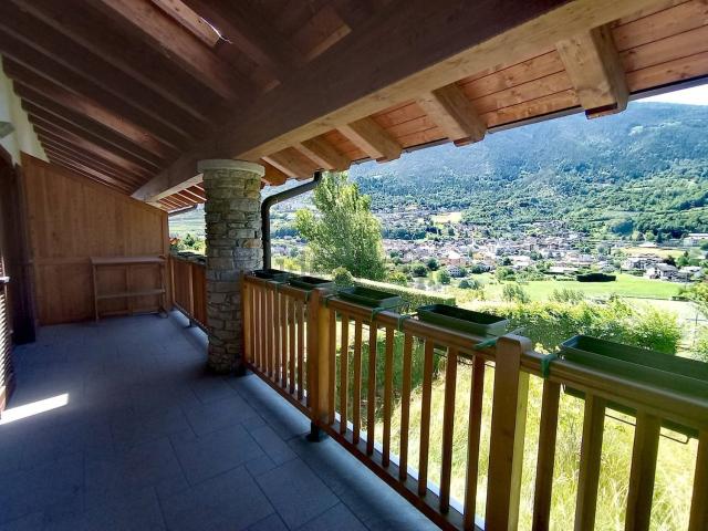 Casa in vendita a Saint Pierre, Aosta