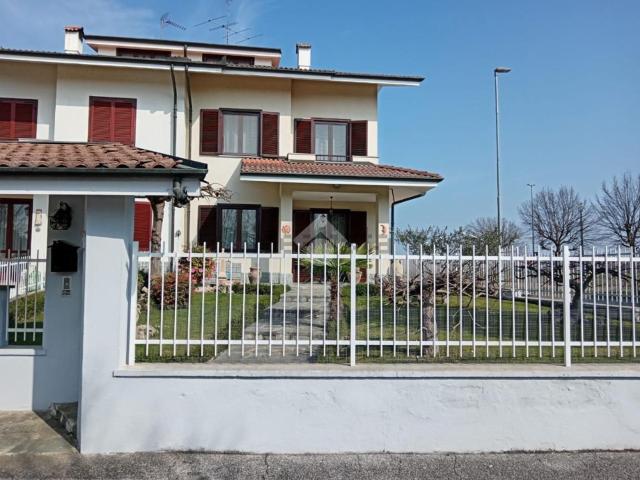 Casa in vendita a Cercenasco, Torino