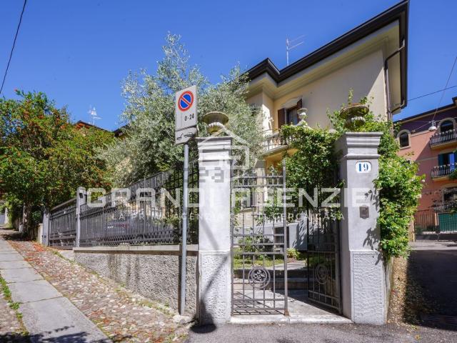 Casa in vendita a Centro storico, Brenzone