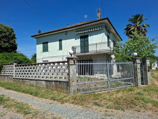 Casa in vendita a Piemonte, Alessandria