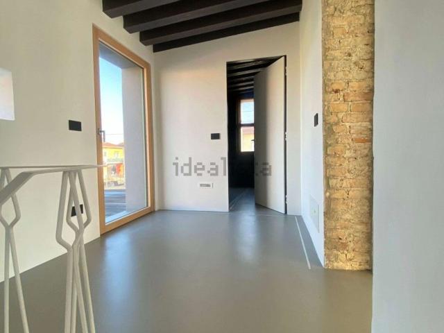 Casa in vendita a Rosà, Veneto