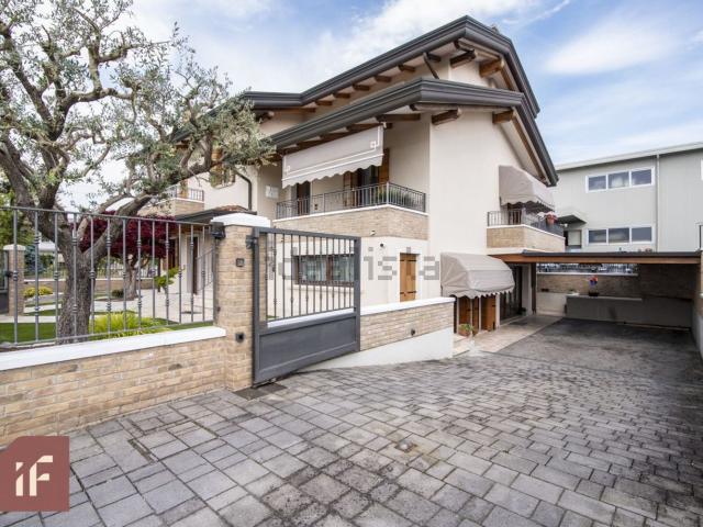 Casa in vendita a Caselle de' Ruffi, Santa Maria di Sala