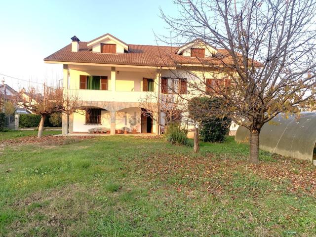 Casa in vendita a Piemonte, Alessandria