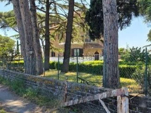 Casa in vendita a Roma Capitale, Lazio
