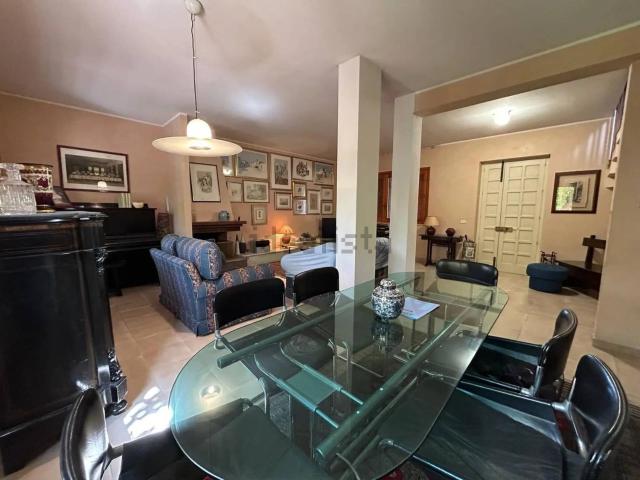 Casa in vendita a Villaggio Elios, Siracusa