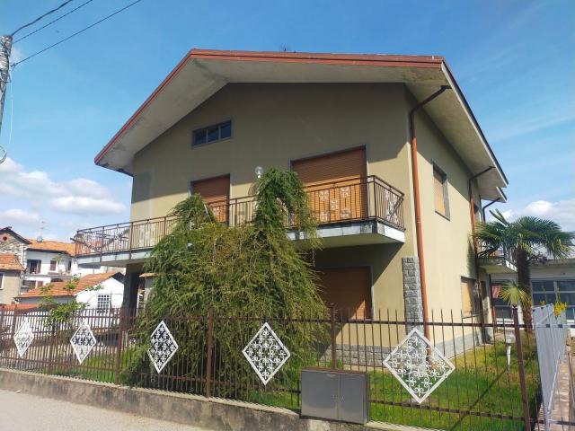 Casa in vendita a Piemonte, Novara