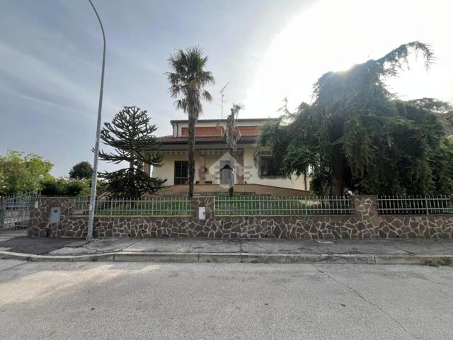 Casa in vendita a Codigoro, Ferrara