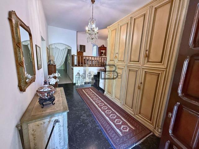 Casa in vendita a Carrara, Toscana