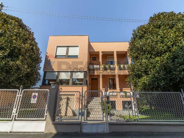 Casa in vendita a Piemonte, Vercelli