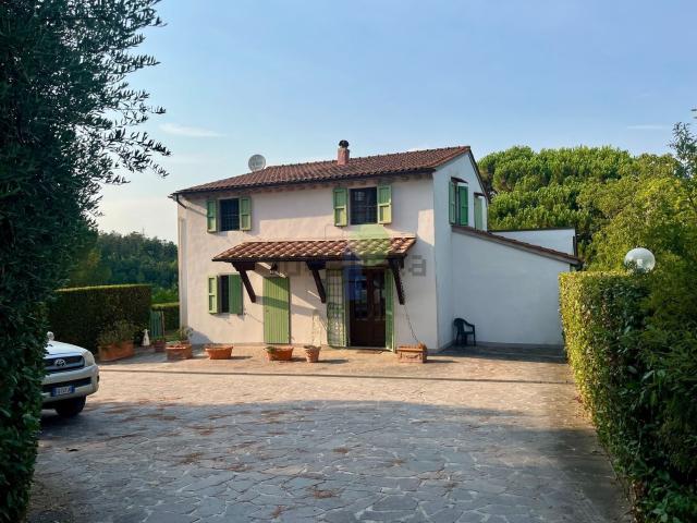 Casa in vendita a Crespina Lorenzana, Crespina