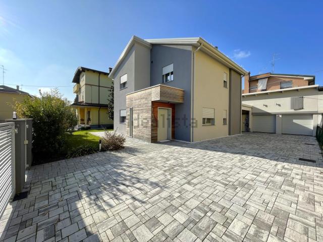 Casa in vendita a Unione delle Terre d'Argine, Soliera
