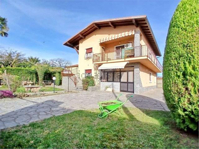 Casa in vendita a Monello, Binago