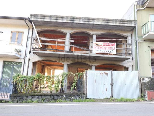 Casa in vendita a Zafferana Etnea, Sicilia