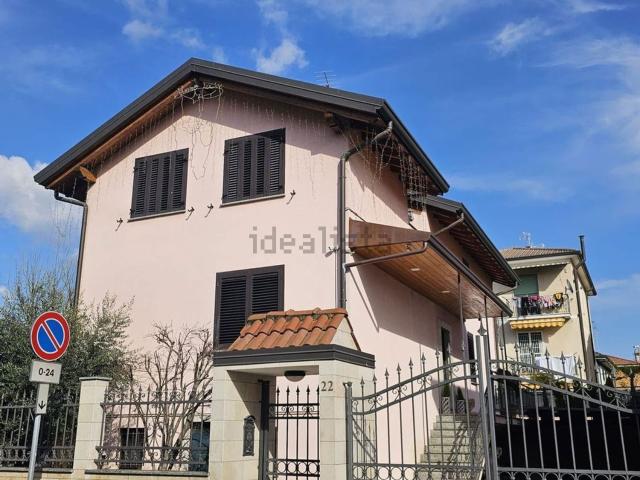 Casa in vendita a Seggiano, Pioltello