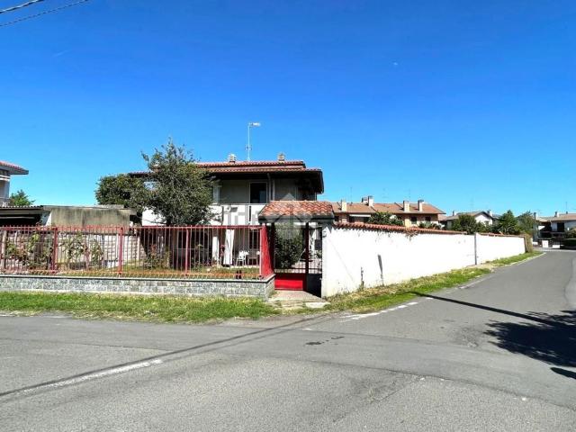 Casa in vendita a Olcella, Dairago