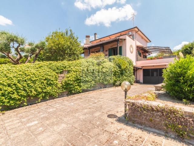 Casa in vendita a Roma Capitale, Lazio