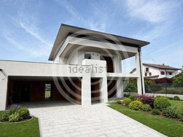 Casa in vendita a Villanova, Bernareggio
