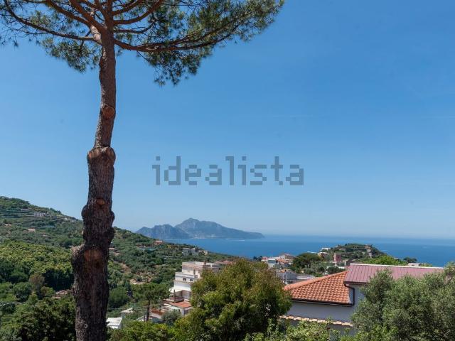 Casa in vendita a Massa Lubrense, Campania