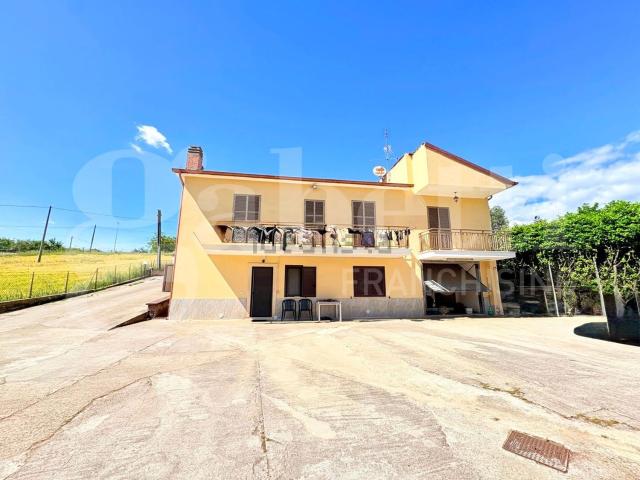 Casa in vendita a Roma Capitale, Lazio