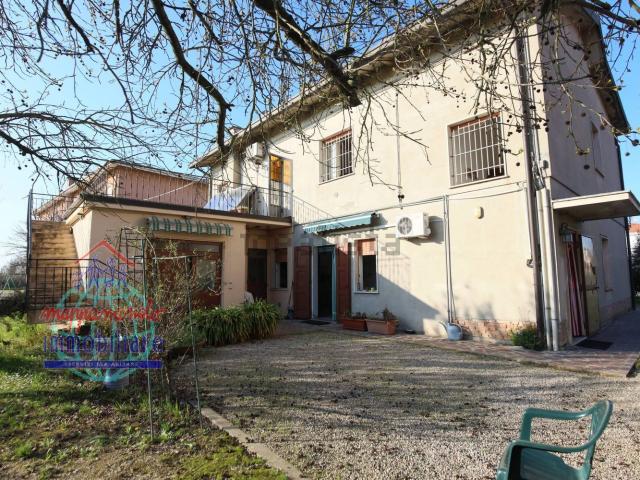 Casa in vendita a Unione Alto Ferrarese, Sant'agostino