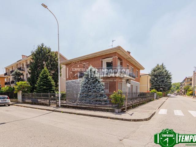 Casa in vendita a Vallone, Pavia