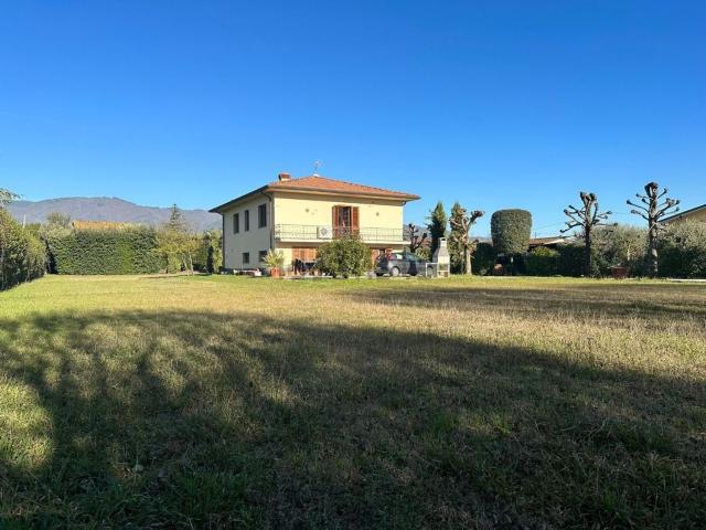Casa in vendita a Lammari, Capannori