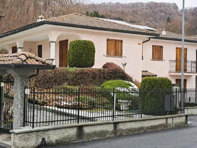Casa in vendita a Alta Valle Intelvi, Lanzo D'intelvi