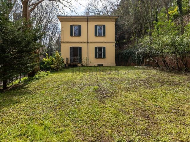 Casa in vendita a Monte Donato, Bologna