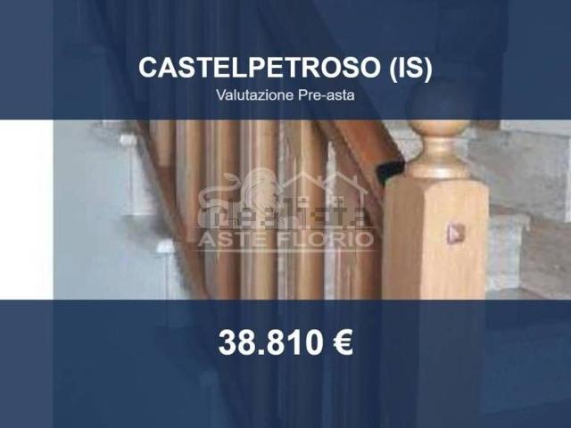 Casa in vendita a Castelpetroso, Molise