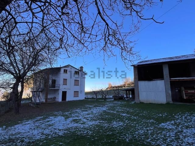 Casa in vendita a Bettola, Reggio Emilia