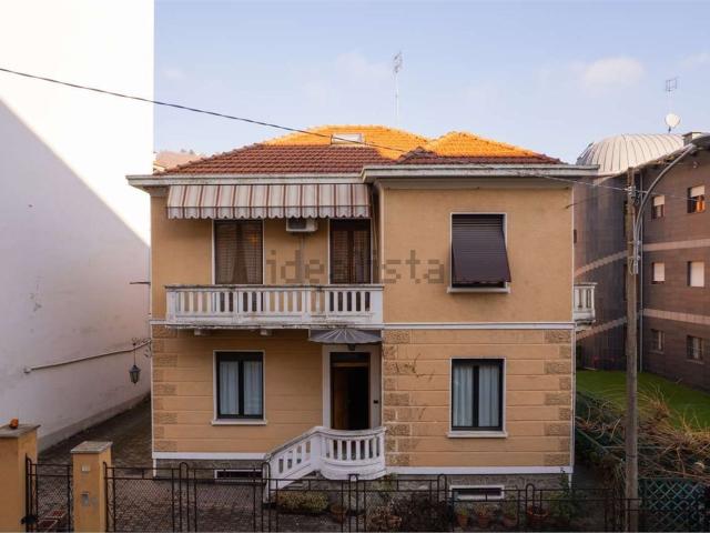 Casa in vendita a Piemonte, Torino