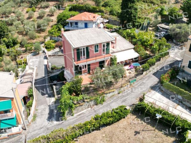 Casa in vendita a Lavagna, Genova