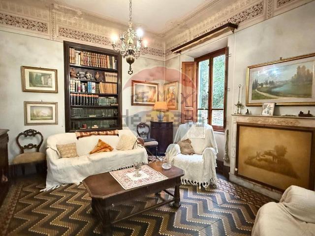 Casa in vendita a Unione dei comuni Media Valle del Serchio, Borgo A Mozzano