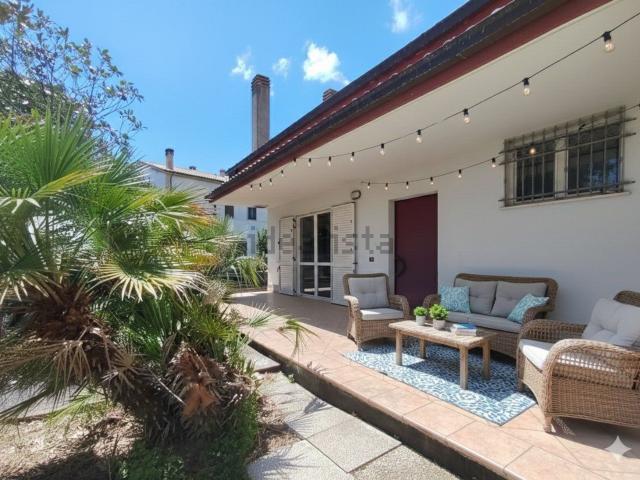 Casa in vendita a Colle di Sale, Città Sant'angelo