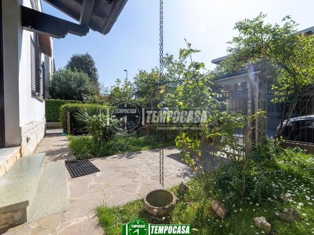 Casa in vendita a Capriate San Gervasio, Lombardia