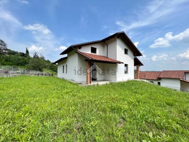 Casa in vendita a Piemonte, Asti
