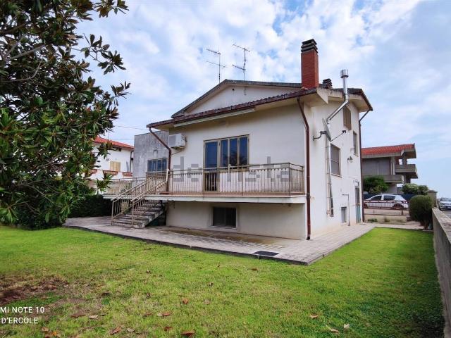Casa in vendita a Casalbordino, Abruzzo