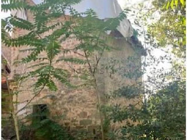 Casa in vendita a Poppi, Arezzo