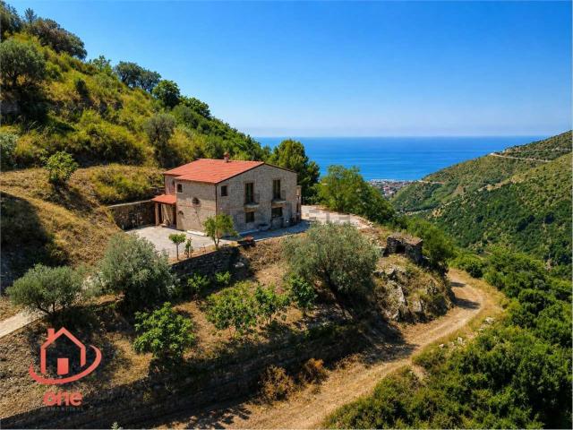 Casa in vendita a Serramezzana, Campania