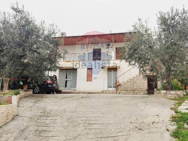 Casa in vendita a Puglia, Foggia