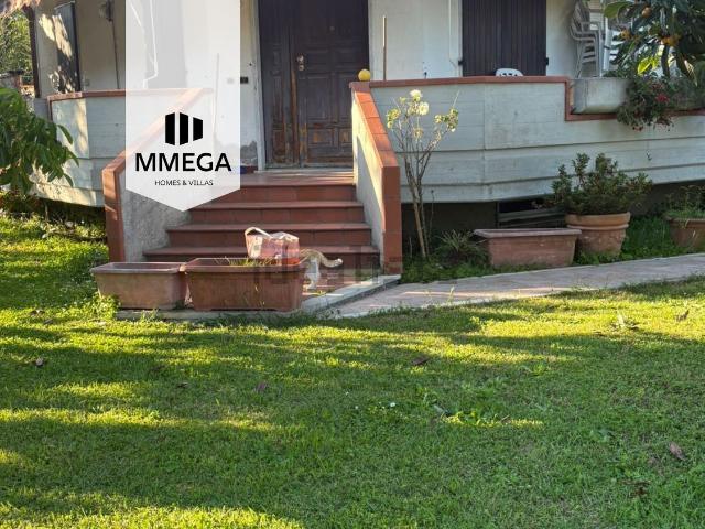 Casa in vendita a Turano, Marina Di Massa