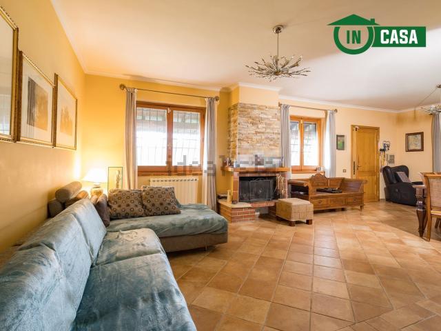 Casa in vendita a Sacrofano, Roma Capitale