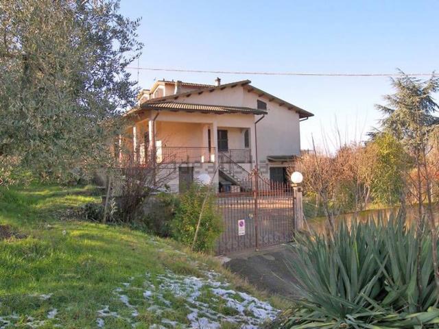 Casa in vendita a Torrita, Toscana