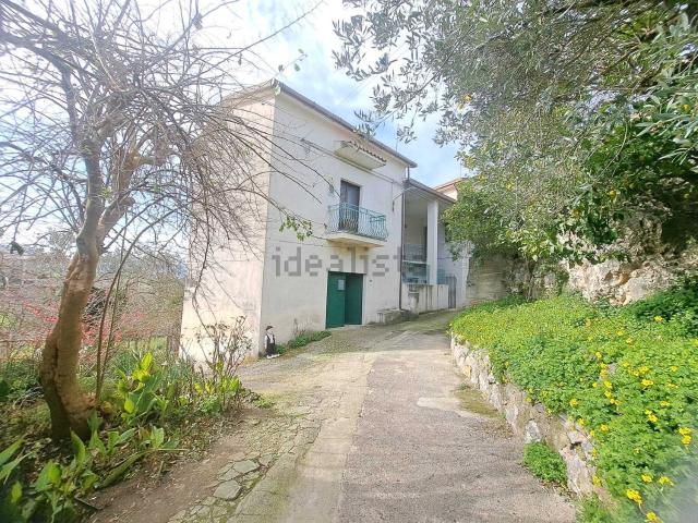 Casa in vendita a Sant'agata De' Goti, Campania