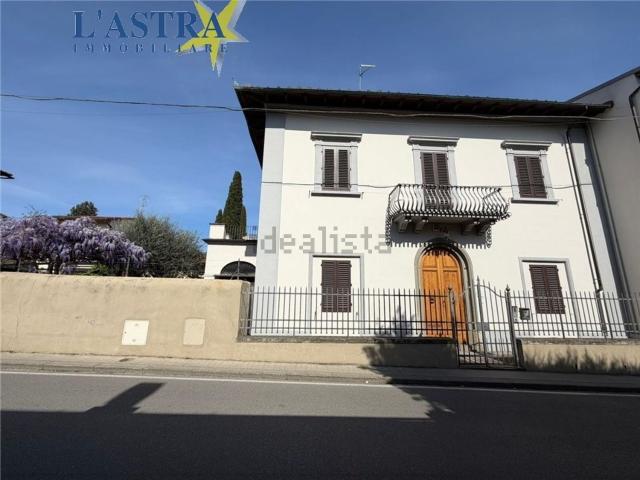 Casa in vendita a Calcinaia, Lastra A Signa