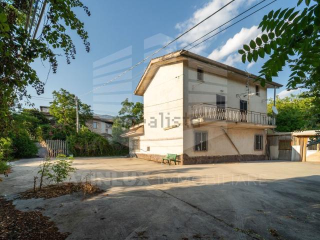 Casa in vendita a Sezze, Lazio
