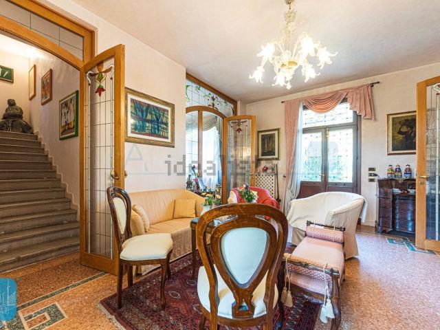 Casa in vendita a Noventa Padovana, Padova