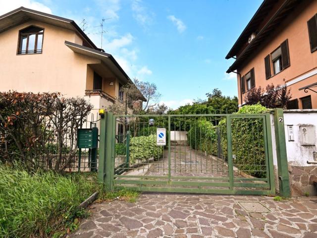 Casa in vendita a San Rocco, Monza
