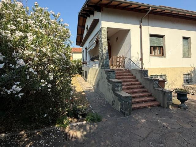 Casa in vendita a Borgo Mantovano, Revere